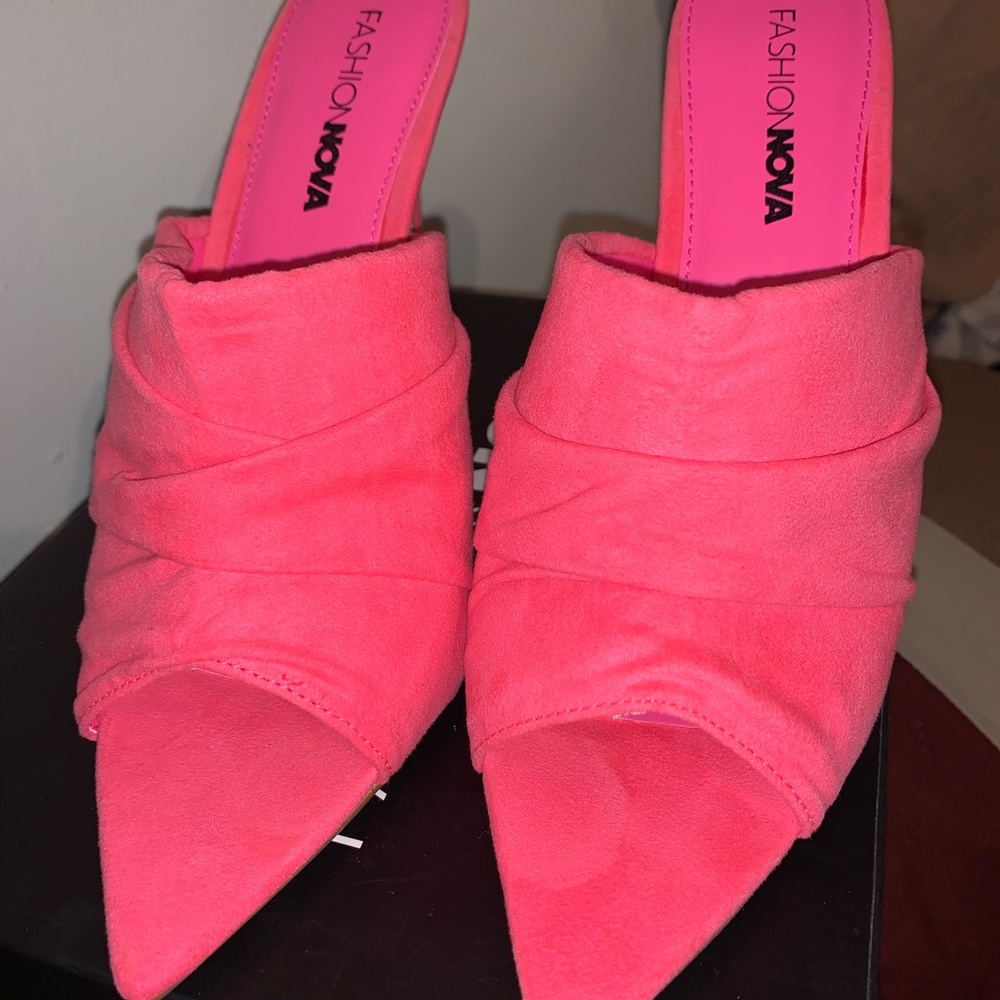 Barbie pink heels